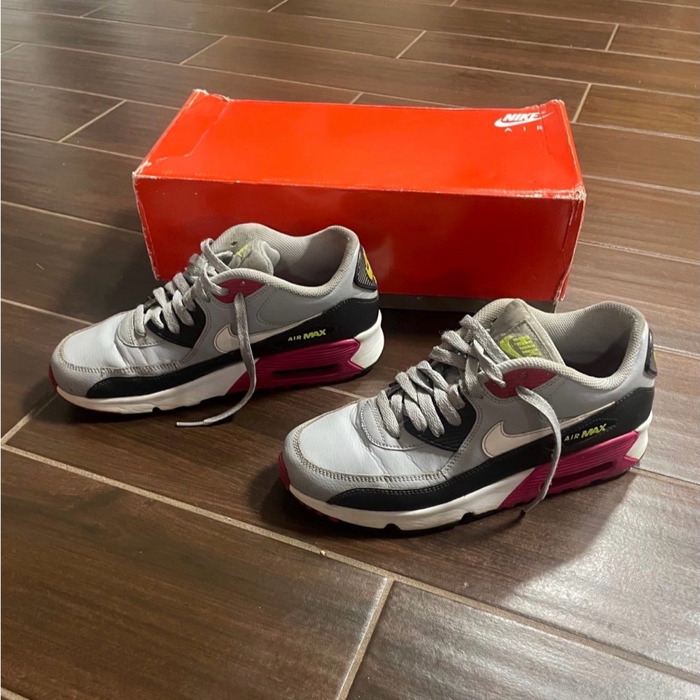 Nike Air Max 90s